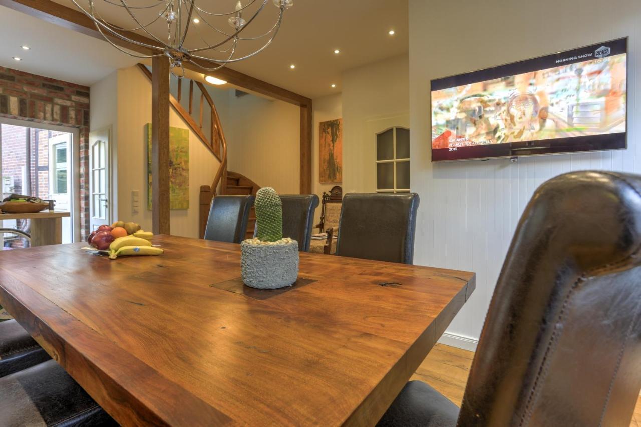 Stadtjuwel Schwerin Luxus Ferienhaus In Der Altstadt Extérieur photo