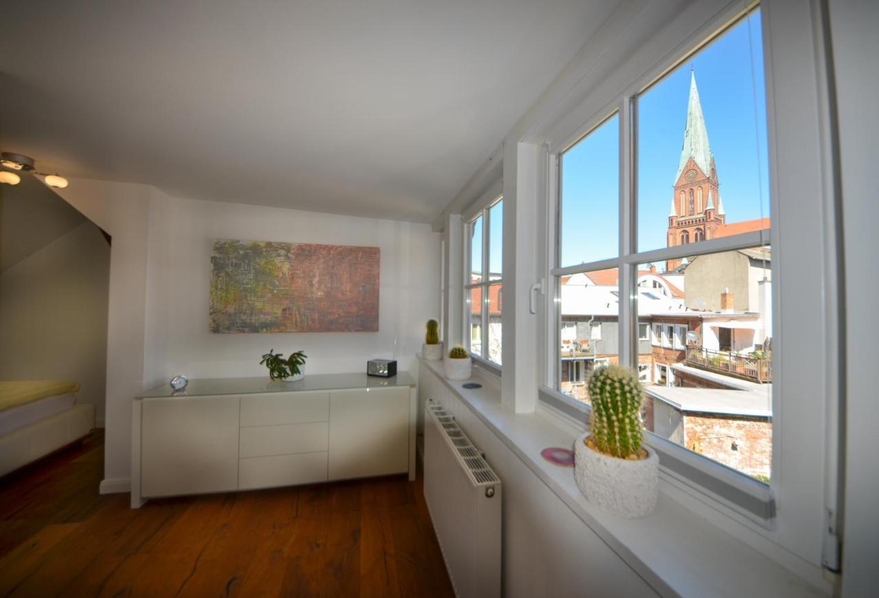 Stadtjuwel Schwerin Luxus Ferienhaus In Der Altstadt Extérieur photo